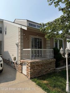 253 Green Valley Rd