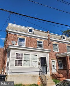 215 W 29TH STREET