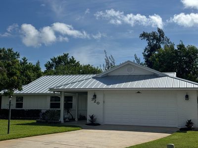 320 W FOREST Trail