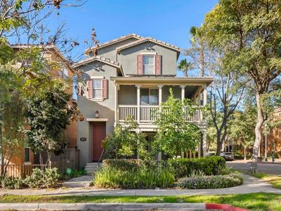 1858 Wedgewood Pl