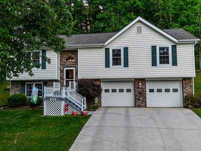 394 Stanley Dr