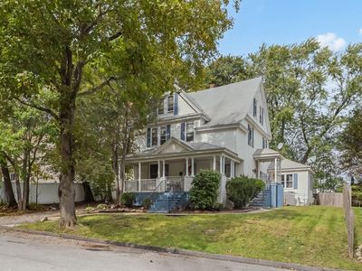 3 Knight St