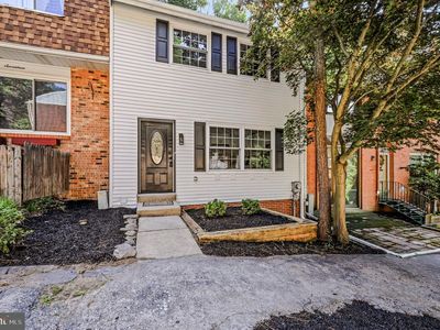 19 Helios Ct