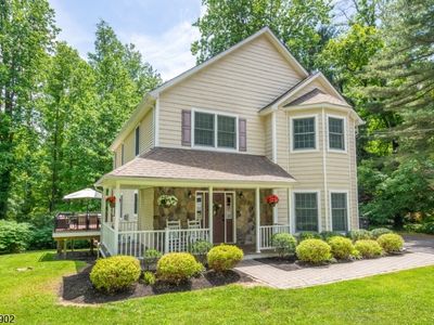 298 Emerson Ln