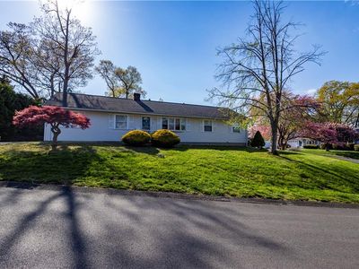 7 Plymouth Rd