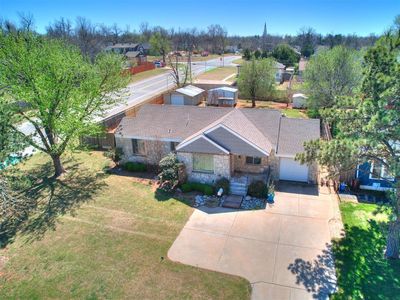 Property at 800 NW 49th St, Oklahoma City, OK