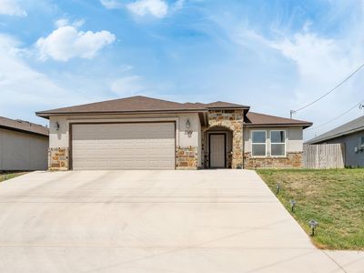 1149 W Cantu Rd