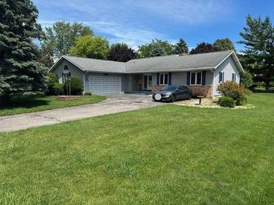 409 Riverwood Bnd