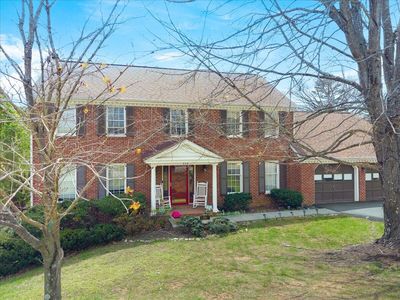 716 Debra Ln