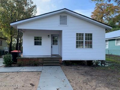 526 E Main St