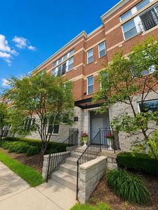 66 Clinton St #14