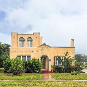 4509 Kenilworth Blvd