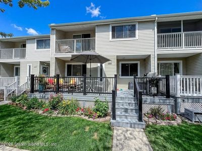 442-2 Caswell Ave