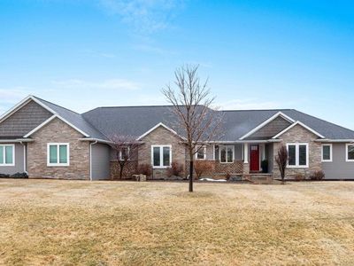 2875 Stone Creek Cir