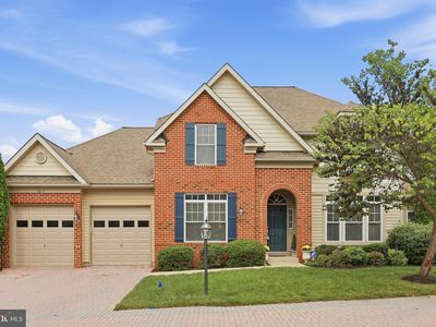 3017 Palatine Dr