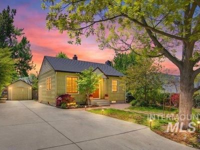 405 W Ada St