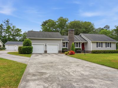 339 Dutch Ln