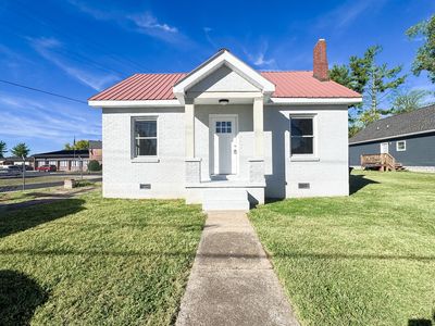 313 Fairlane Dr