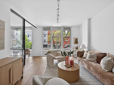 1110 Manhattan Ave #Penthouse