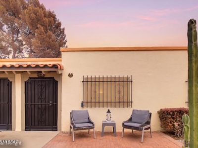 105 W Calle Del Ano