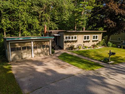 64 Fox Circle