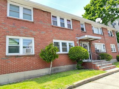 49 Laighton St APT 4