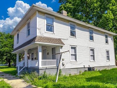 821 6th Ave