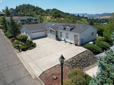 411 Highland Vista Ln