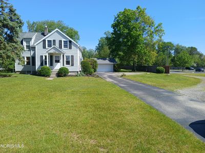 7164 Sylvania Ave