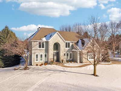 W331N3460 Maplewood ROAD