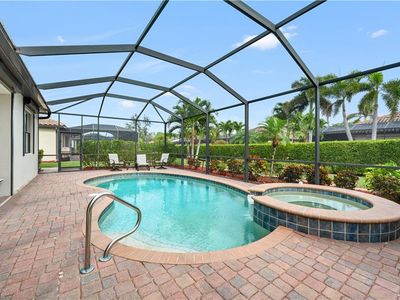 3926 Sapphire Way
