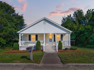 302 S McKay Ave