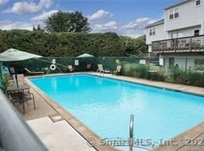 29 Van Buren Avenue #J4