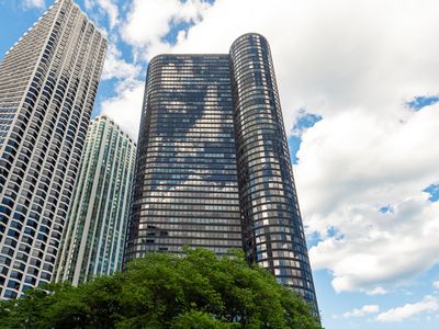 155 N Harbor Dr #4101-4102