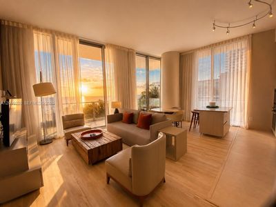 4111 S Ocean Dr #305