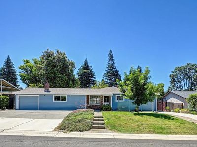 7210 Zelinda Dr