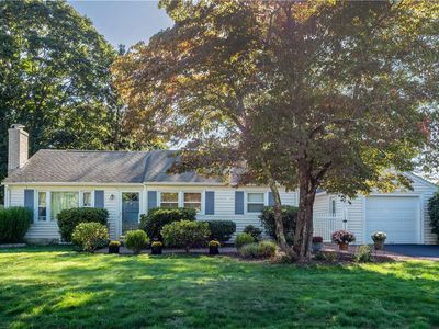 54 Grasslands Rd