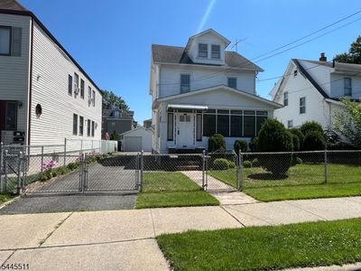 163 Hamilton Ave