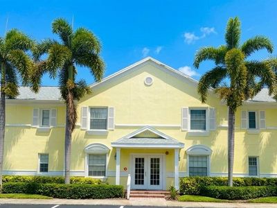 Property at 4728 BEACH #C, Saint Petersburg, FL
