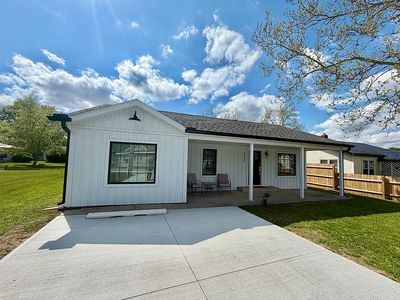 1422 Ewing Rd