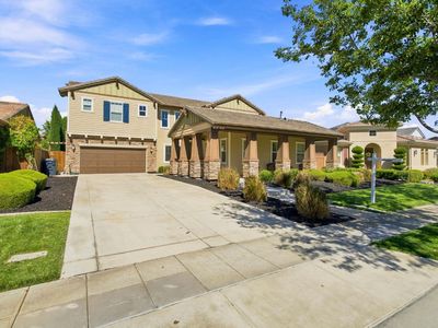 571 N Castellina Ter