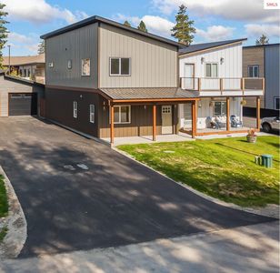 148 Carnelian Ave