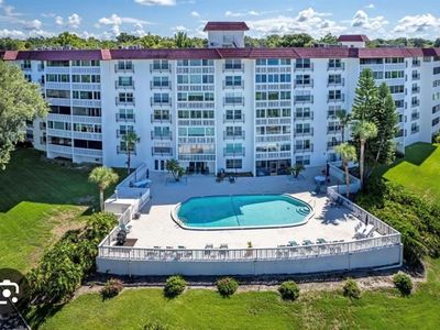 601 N McDonald St #408