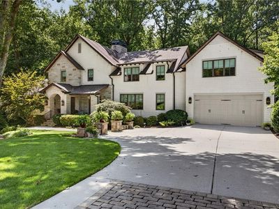 4584 Meadow Valley Dr