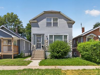 1018 W 104th Pl