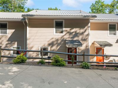 174 Grouse Moor Drive #11