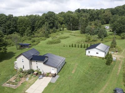 Property at 162 Infield Dr, Franklin, PA