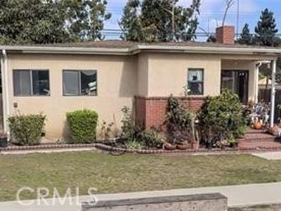 12035 Alberta Dr