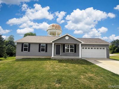 Property at 807 Navajo Trl, Warrenton, MO