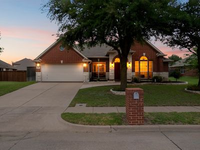 5209 Medallion Ct